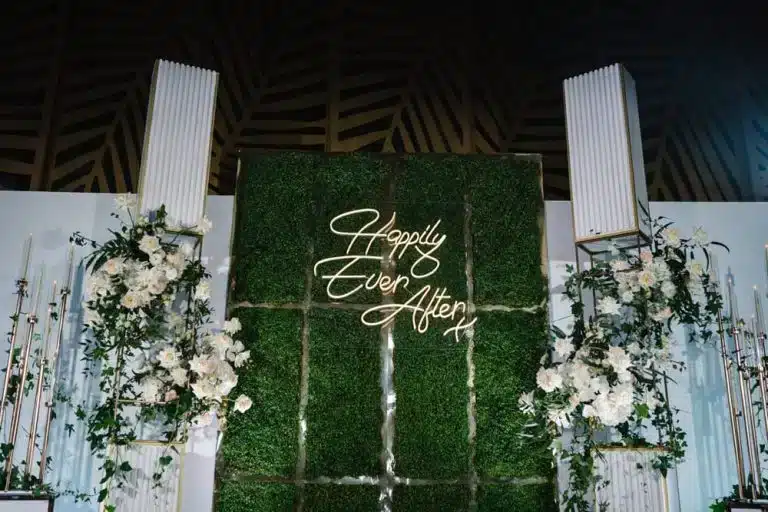 קיר ירוק סינטטי מחיר